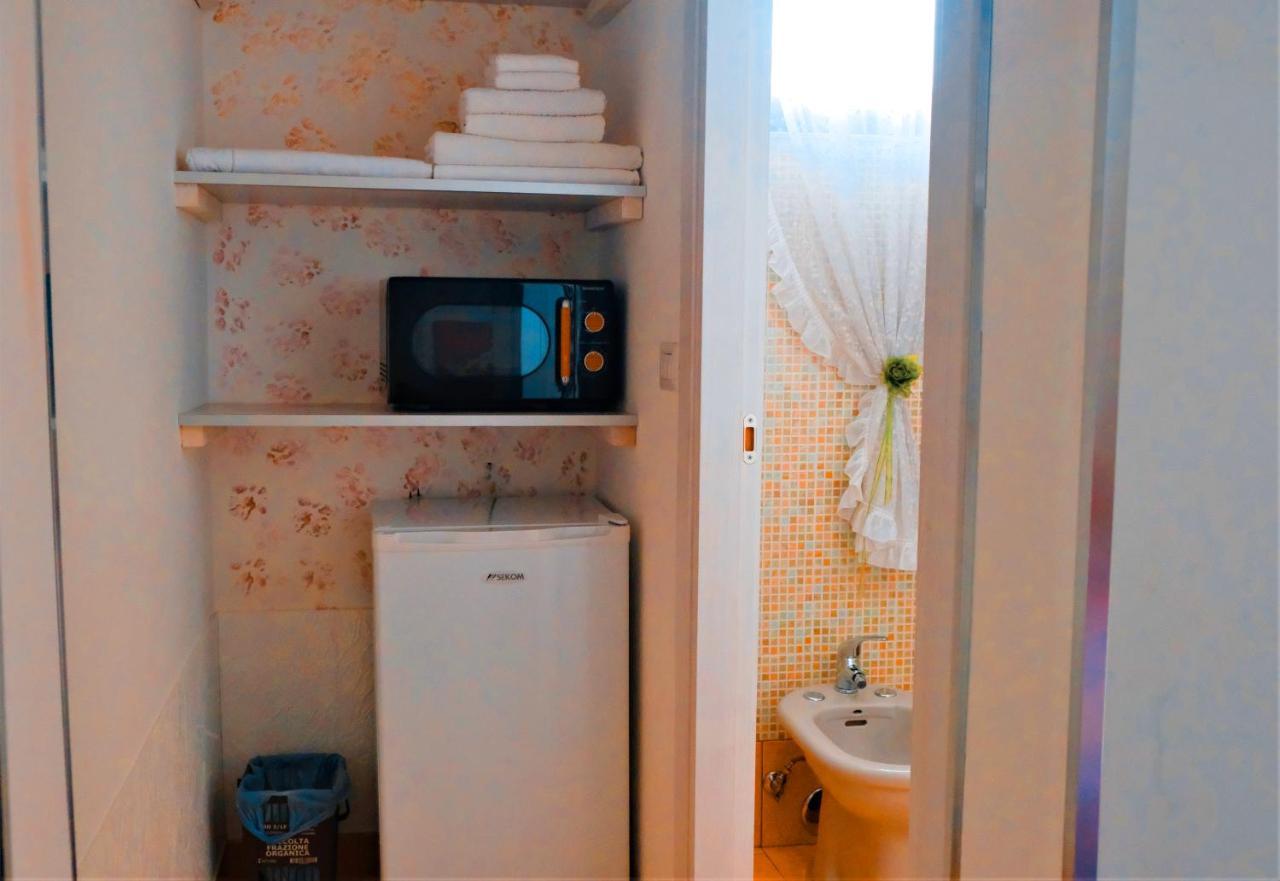 Da Casa Tiziana 호텔 포르토 세자레오 외부 사진