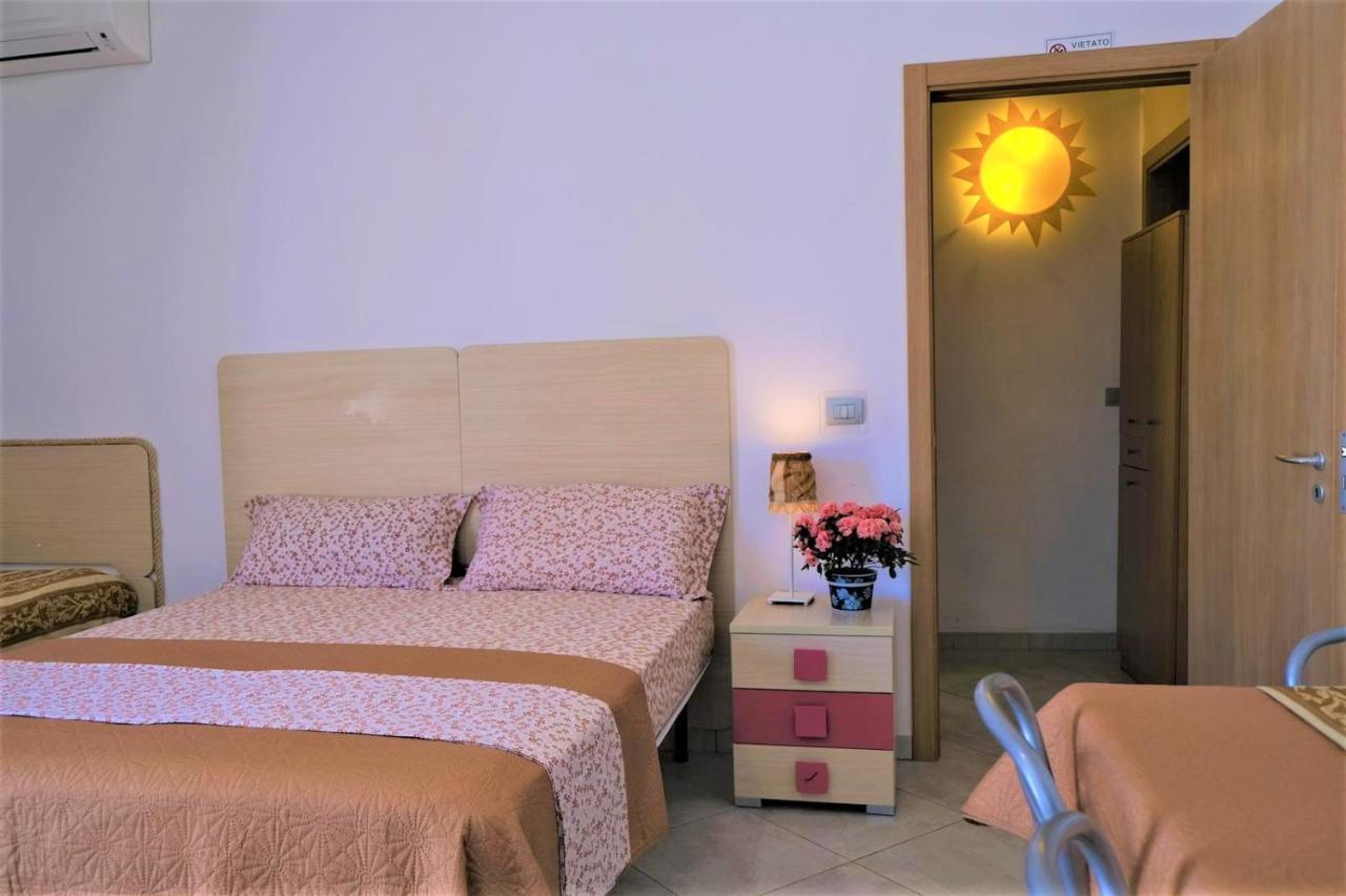 Da Casa Tiziana 호텔 포르토 세자레오 외부 사진